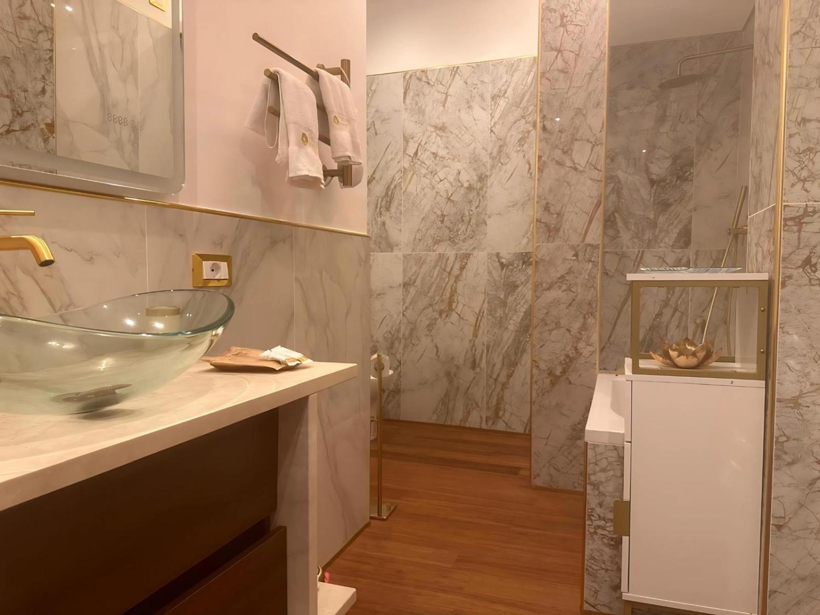 Maison D'Or Генуя Экстерьер фото
