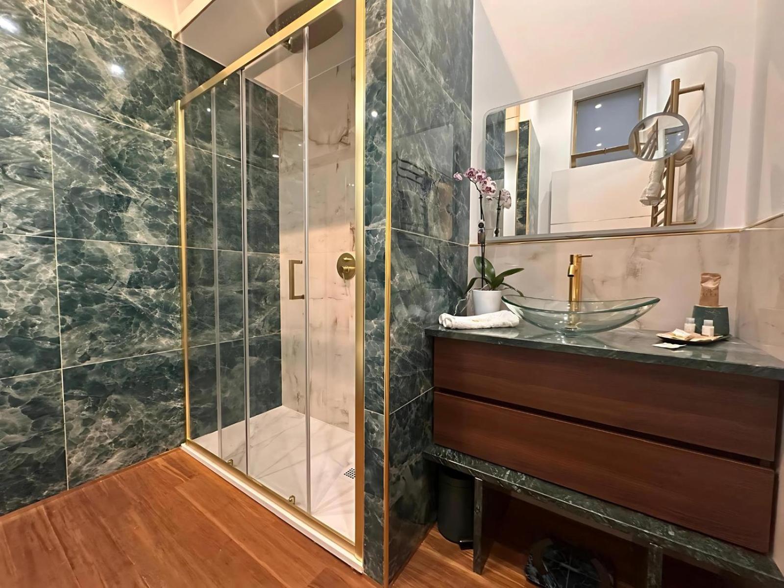 Maison D'Or Генуя Экстерьер фото